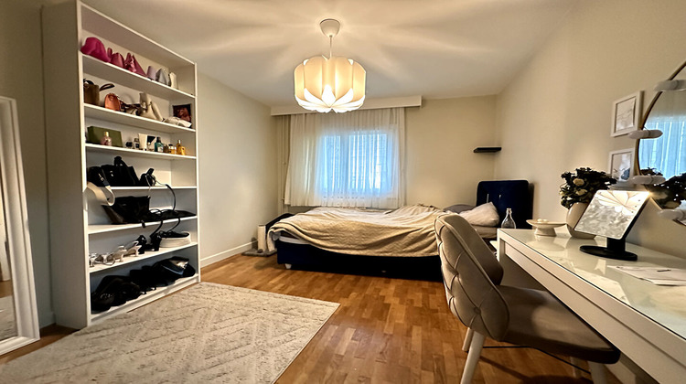 Ma-Cabane - Vente Appartement VENISSIEUX, 71 m²