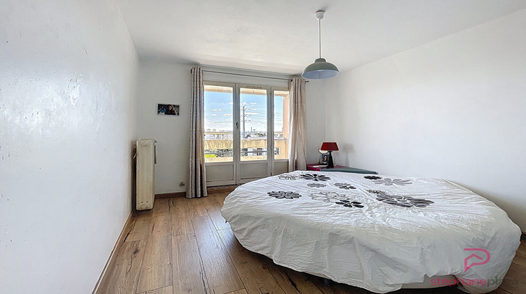 Ma-Cabane - Vente Appartement VENISSIEUX, 94 m²