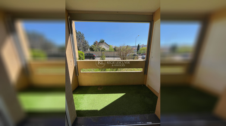 Ma-Cabane - Vente Appartement VENISSIEUX, 74 m²