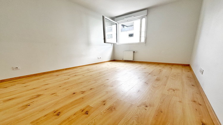 Ma-Cabane - Vente Appartement Vénissieux, 45 m²