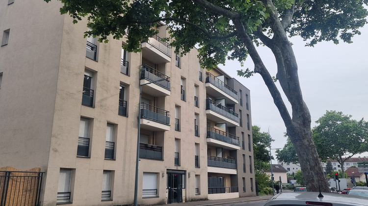 Ma-Cabane - Vente Appartement Vénissieux, 60 m²