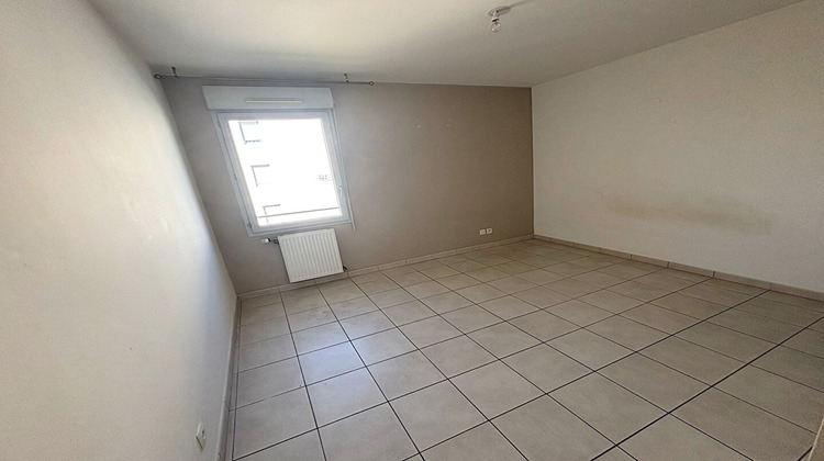 Ma-Cabane - Vente Appartement VENISSIEUX, 50 m²