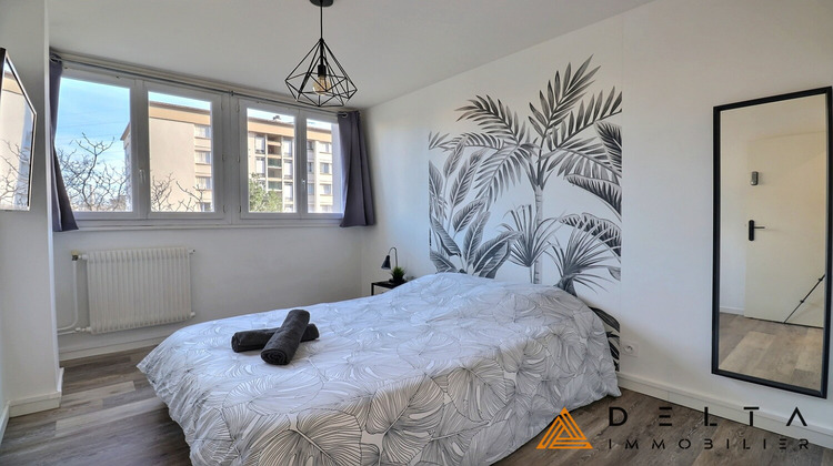 Ma-Cabane - Vente Appartement VENISSIEUX, 69 m²