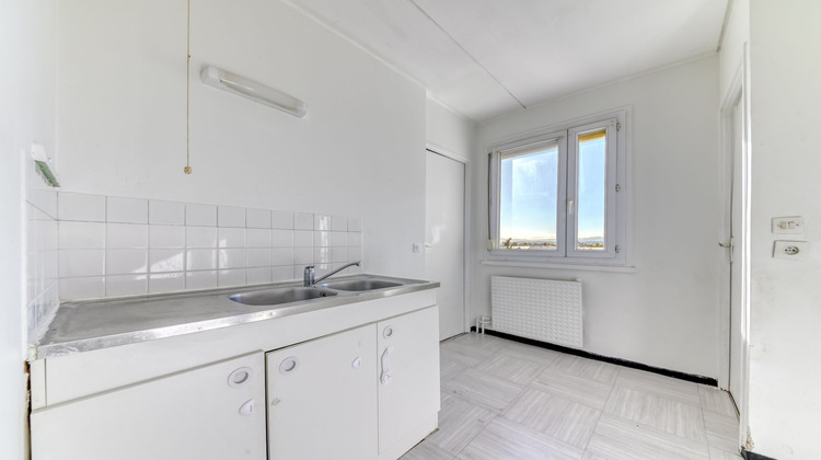 Ma-Cabane - Vente Appartement Vénissieux, 75 m²