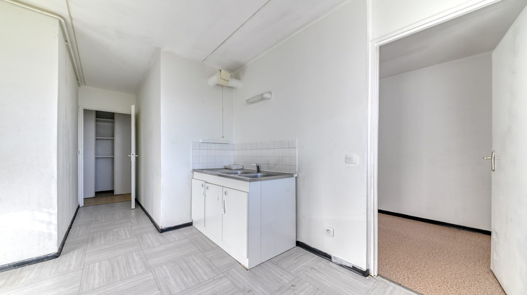 Ma-Cabane - Vente Appartement Vénissieux, 75 m²