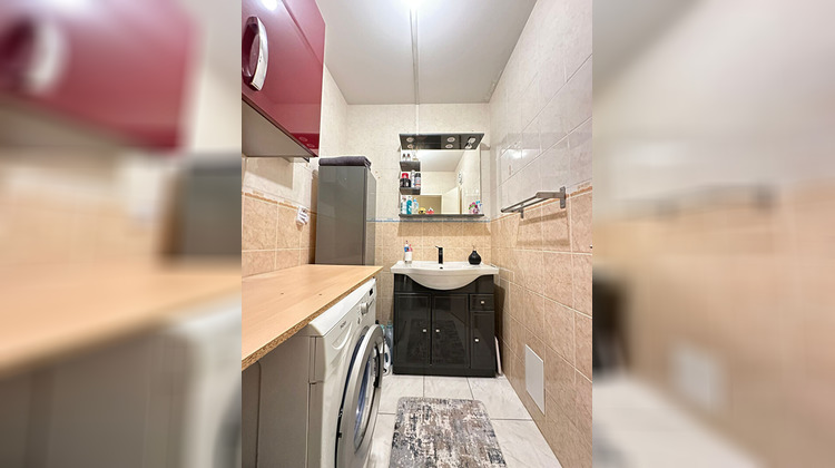 Ma-Cabane - Vente Appartement VENISSIEUX, 99 m²