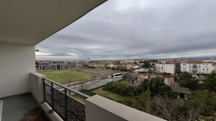 Ma-Cabane - Vente Appartement Vénissieux, 50 m²