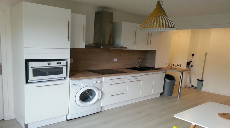 Ma-Cabane - Vente Appartement VENISSIEUX, 53 m²