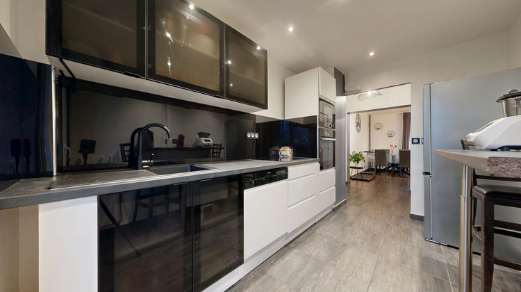 Ma-Cabane - Vente Appartement Vénissieux, 67 m²