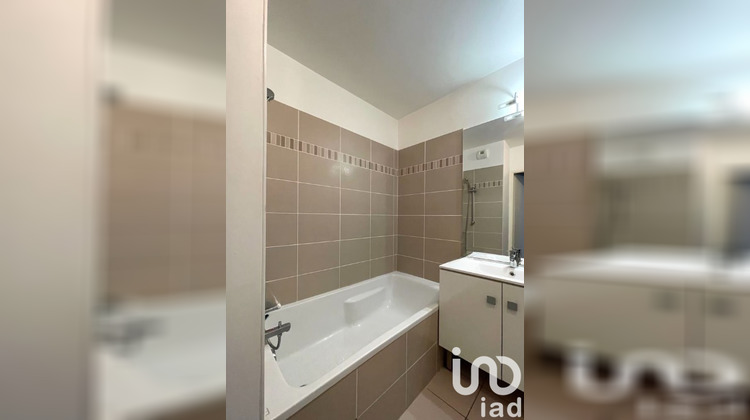 Ma-Cabane - Vente Appartement Vénissieux, 65 m²