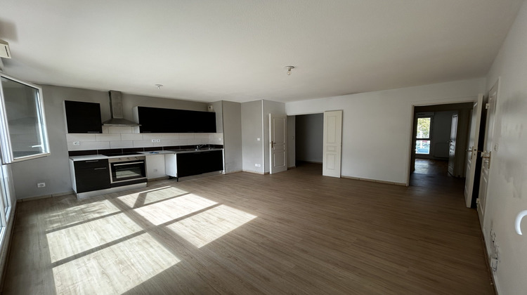 Ma-Cabane - Vente Appartement Vénissieux, 75 m²