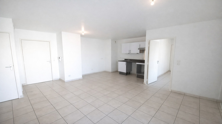 Ma-Cabane - Vente Appartement VENISSIEUX, 44 m²