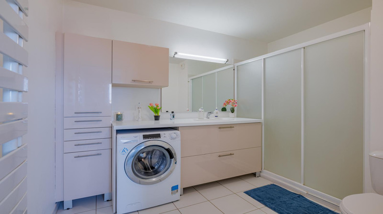 Ma-Cabane - Vente Appartement VENISSIEUX, 74 m²