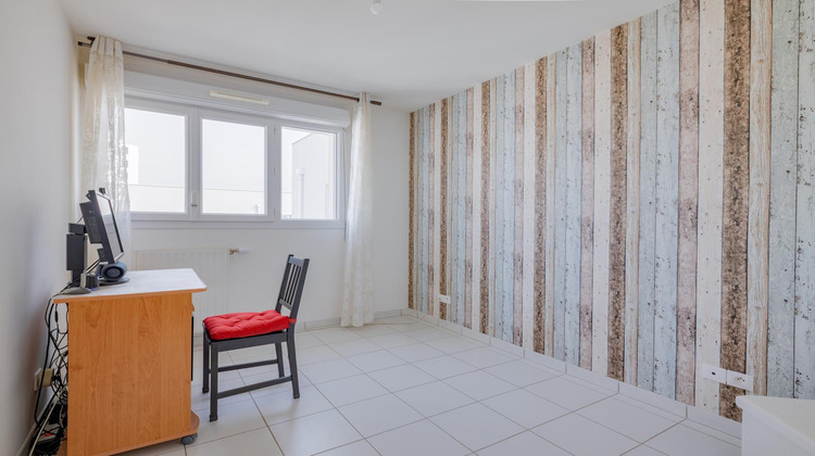 Ma-Cabane - Vente Appartement VENISSIEUX, 74 m²