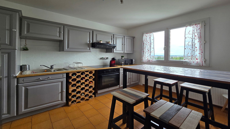 Ma-Cabane - Vente Appartement VENISSIEUX, 92 m²