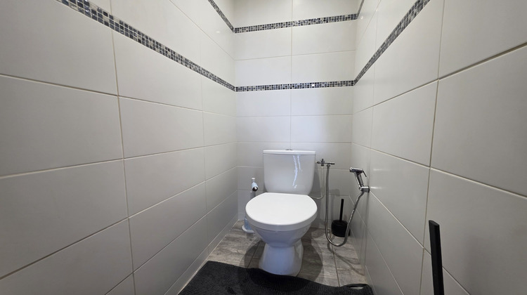 Ma-Cabane - Vente Appartement Vénissieux, 77 m²