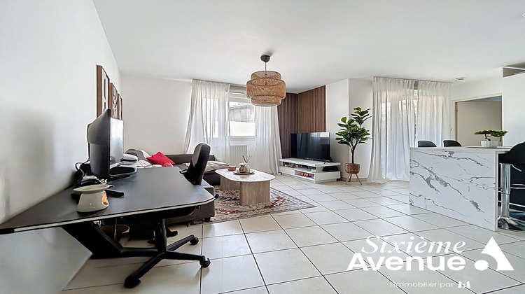 Ma-Cabane - Vente Appartement VENISSIEUX, 43 m²