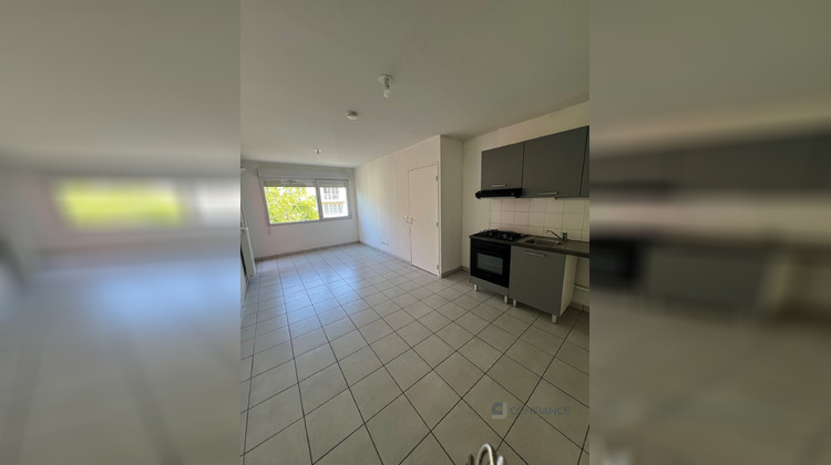 Ma-Cabane - Vente Appartement Vénissieux, 39 m²