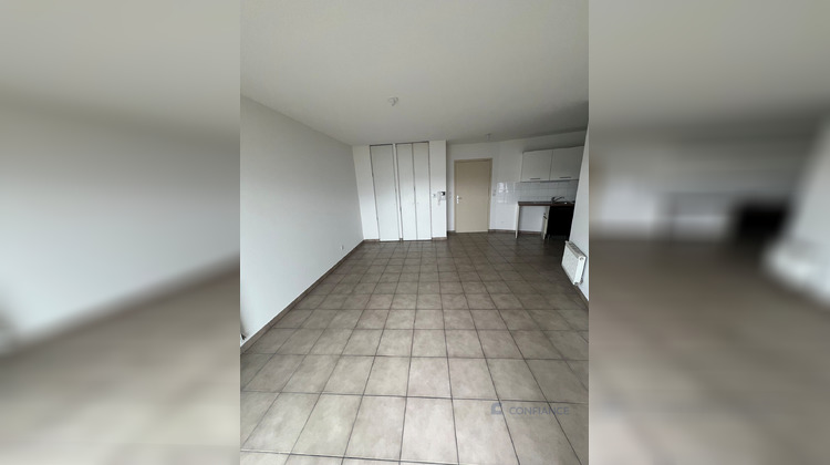 Ma-Cabane - Vente Appartement Vénissieux, 57 m²