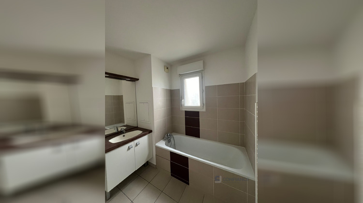 Ma-Cabane - Vente Appartement Vénissieux, 57 m²