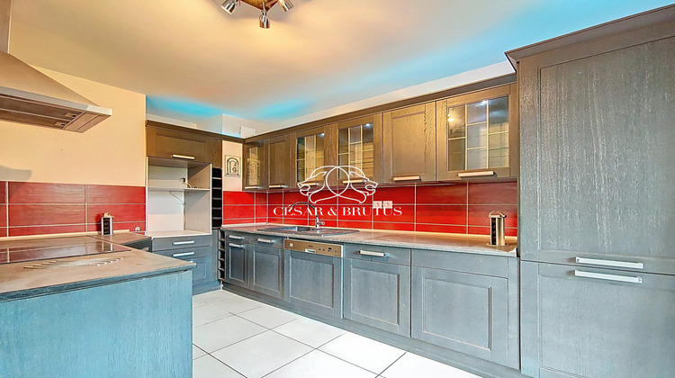 Ma-Cabane - Vente Appartement Vénissieux, 69 m²