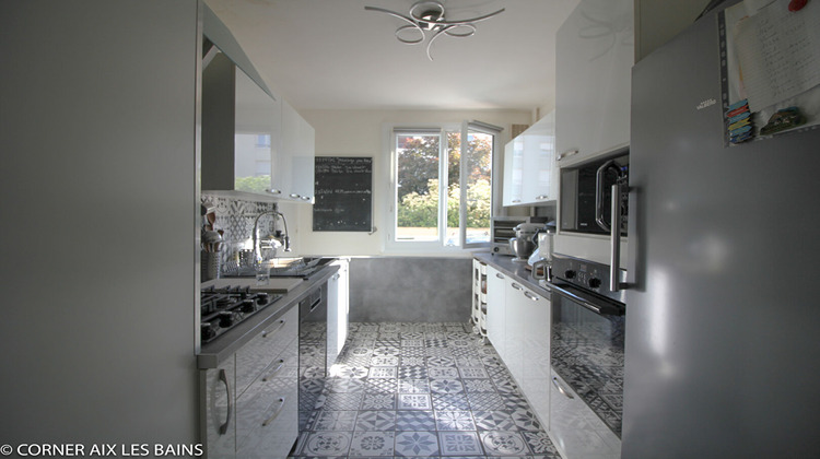 Ma-Cabane - Vente Appartement VENISSIEUX, 63 m²