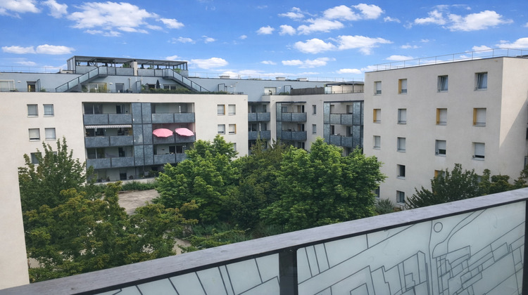 Ma-Cabane - Vente Appartement VENISSIEUX, 44 m²