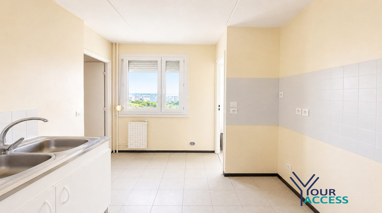 Ma-Cabane - Vente Appartement Vénissieux, 75 m²
