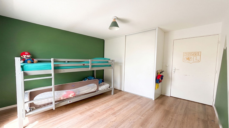 Ma-Cabane - Vente Appartement VENISSIEUX, 88 m²