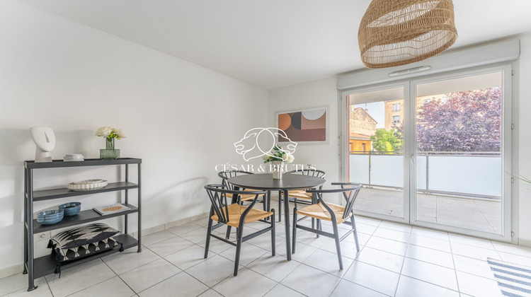 Ma-Cabane - Vente Appartement Vénissieux, 64 m²