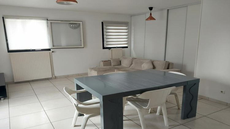 Ma-Cabane - Vente Appartement VENISSIEUX, 91 m²