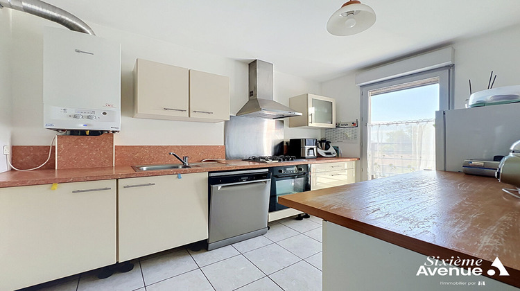 Ma-Cabane - Vente Appartement VENISSIEUX, 91 m²