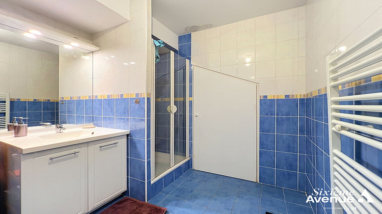 Ma-Cabane - Vente Appartement VENISSIEUX, 91 m²