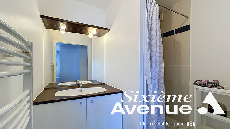 Ma-Cabane - Vente Appartement VENISSIEUX, 91 m²