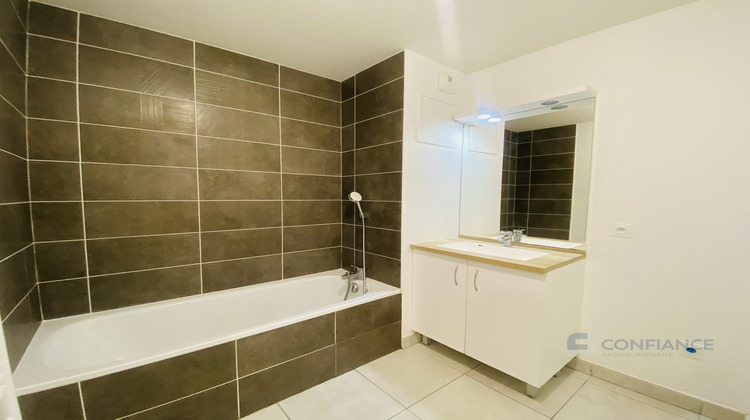 Ma-Cabane - Vente Appartement Vernaison, 58 m²