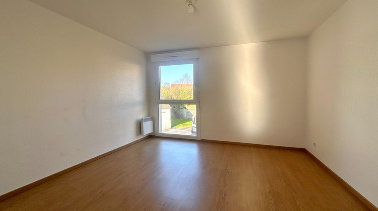 Ma-Cabane - Vente Appartement VERNEUIL-EN-HALATTE, 64 m²