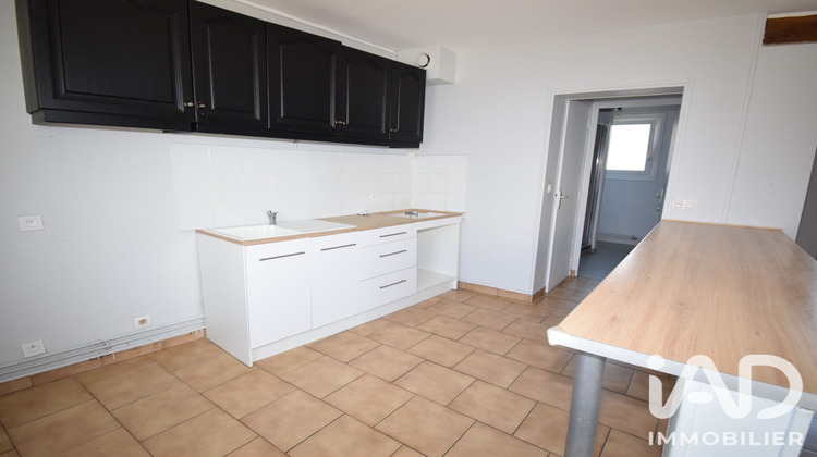 Ma-Cabane - Vente Appartement Verneuil-l'Étang, 75 m²