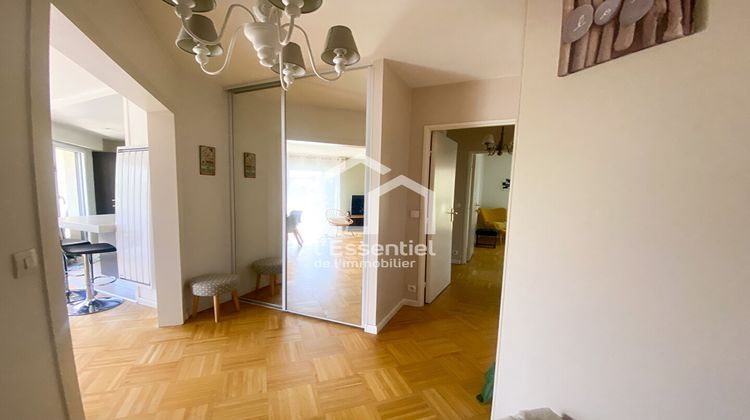 Ma-Cabane - Vente Appartement VERNEUIL-SUR-SEINE, 70 m²