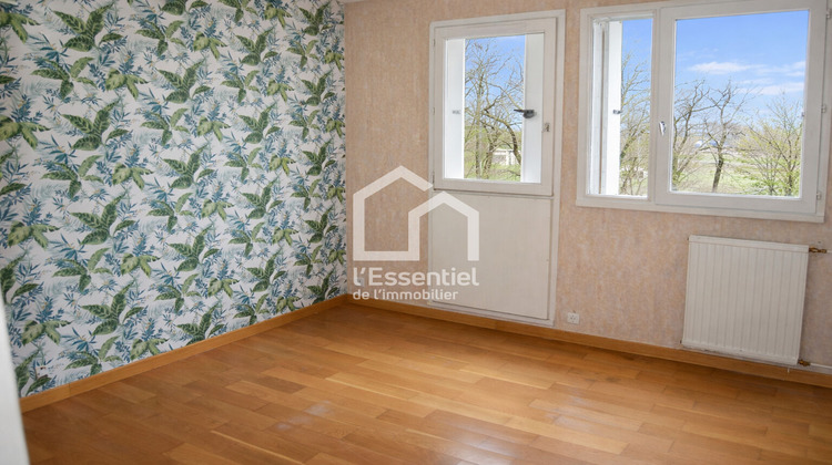 Ma-Cabane - Vente Appartement VERNEUIL-SUR-SEINE, 82 m²