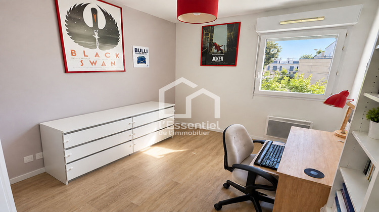 Ma-Cabane - Vente Appartement VERNEUIL-SUR-SEINE, 61 m²