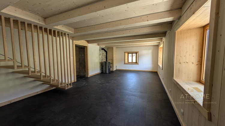 Ma-Cabane - Vente Appartement Verrières-de-Joux, 120 m²