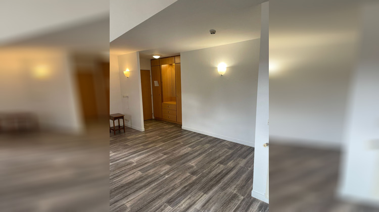 Ma-Cabane - Vente Appartement VERRIERES-LE-BUISSON, 40 m²