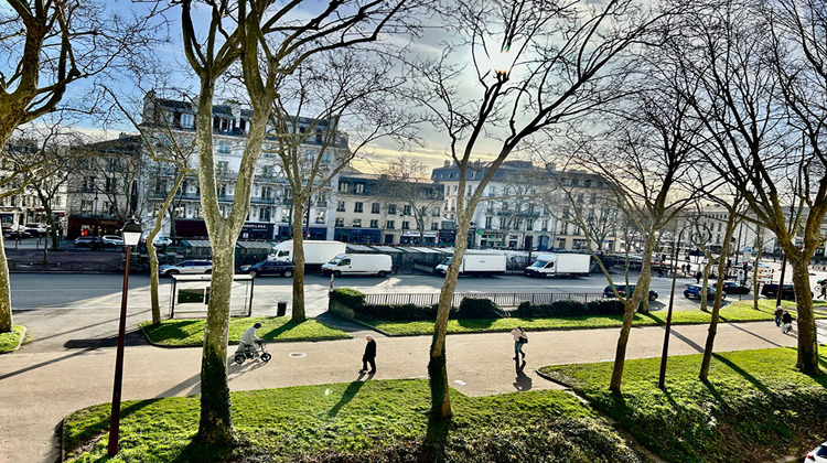 Ma-Cabane - Vente Appartement VERSAILLES, 97 m²