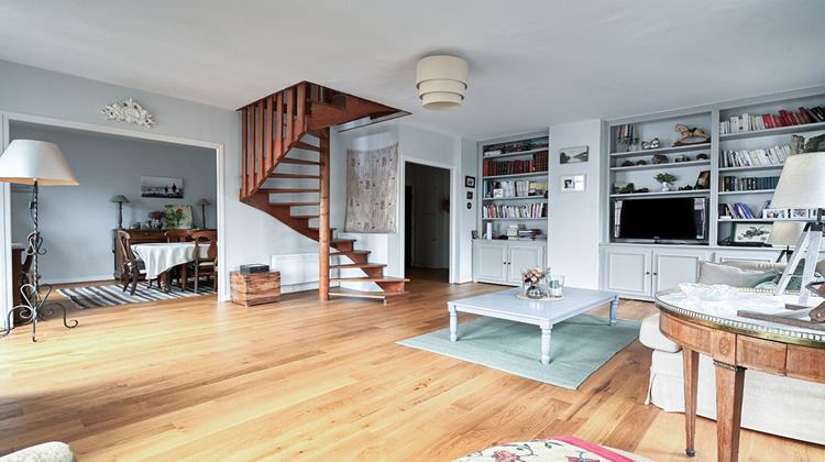 Ma-Cabane - Vente Appartement VERSAILLES, 137 m²