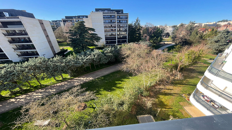 Ma-Cabane - Vente Appartement VERSAILLES, 64 m²