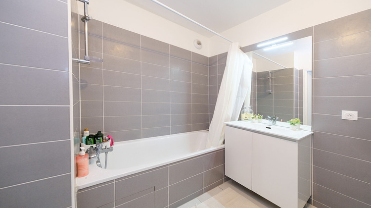 Ma-Cabane - Vente Appartement VERSAILLES, 66 m²