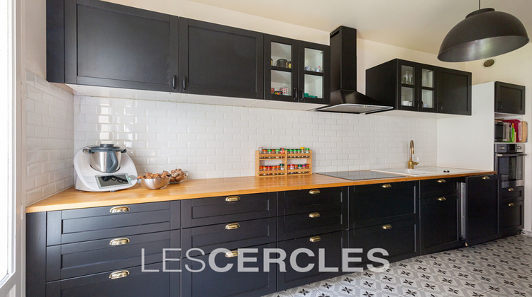 Ma-Cabane - Vente Appartement VERSAILLES, 130 m²