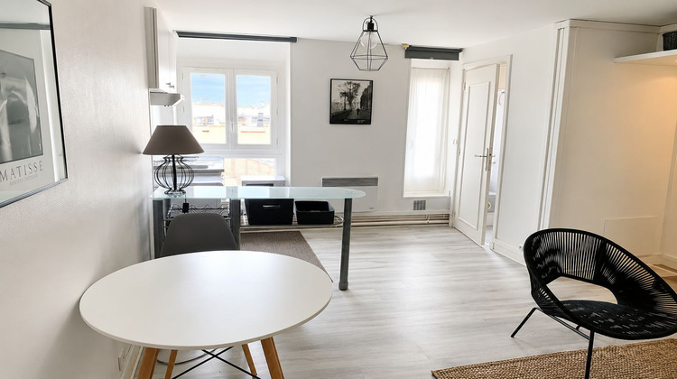Ma-Cabane - Vente Appartement VERSAILLES, 44 m²