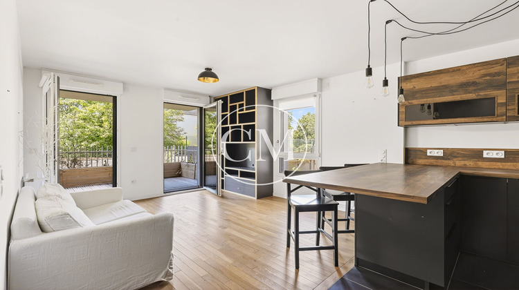 Ma-Cabane - Vente Appartement VERSAILLES, 61 m²