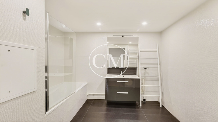 Ma-Cabane - Vente Appartement VERSAILLES, 61 m²